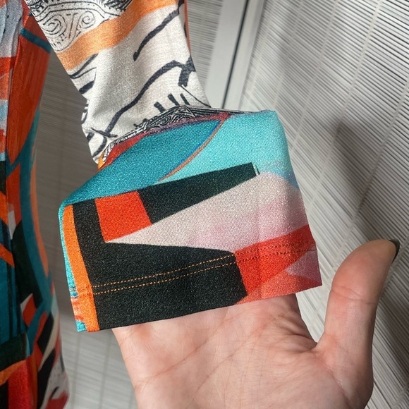 Save The Queen Multi Printed Mesh 3/4 Sleeve Top Size S - Picture 4 of 10